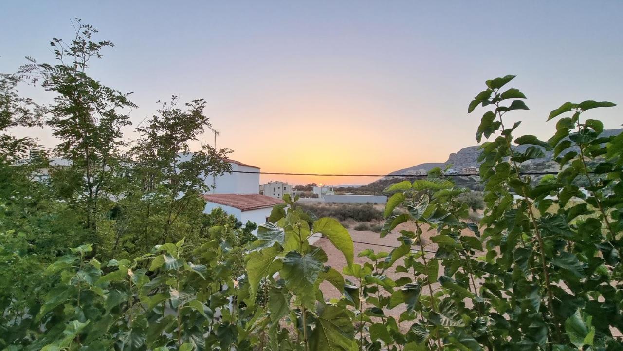 Ferienwohnung Enjoy Sunset Paleochora Exterior foto